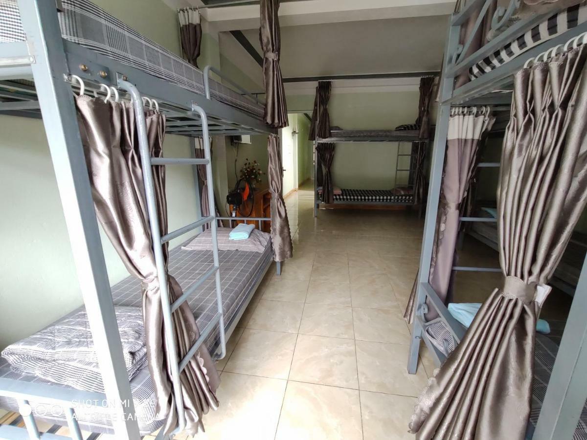 Ly Hoan Guesthouse Lang Xao Vang ภายนอก รูปภาพ
